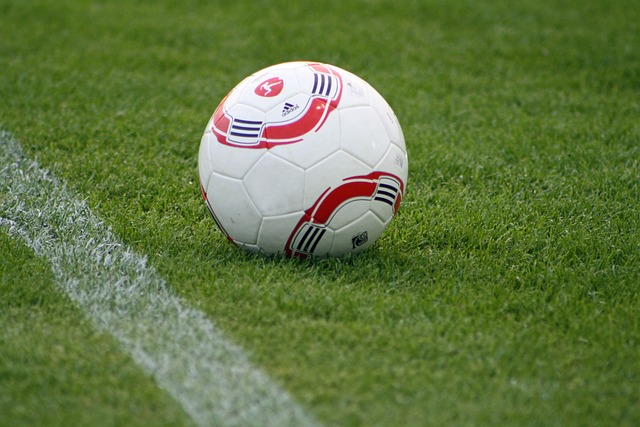 意大利裁判马萨执法巴萨对法兰克福，此前他从未执法巴萨比赛