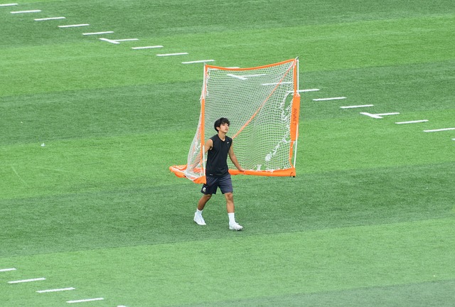 本泽马经典五佳球 ｜ 倒钩射门破巴萨 别再叫他背锅侠.